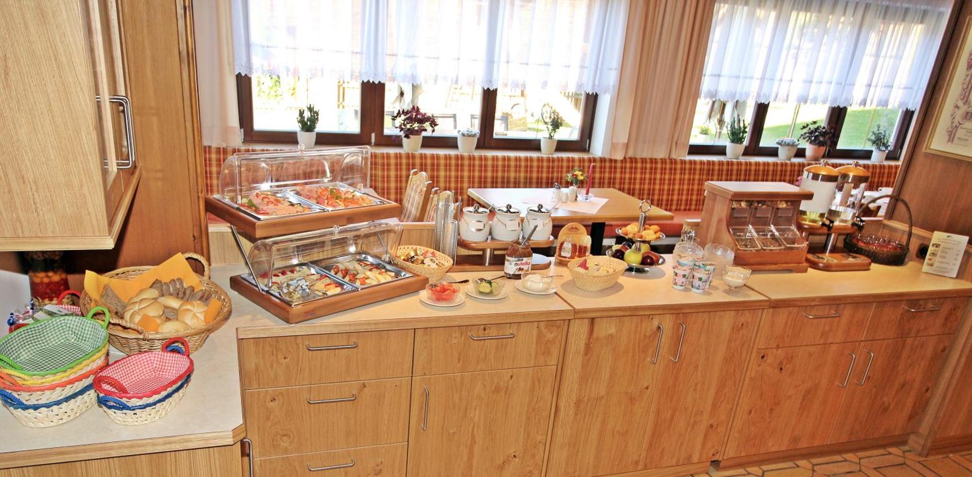 Das Kleine Berghotel Liesing ภายนอก รูปภาพ